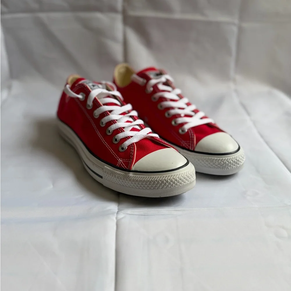 Converse classic low